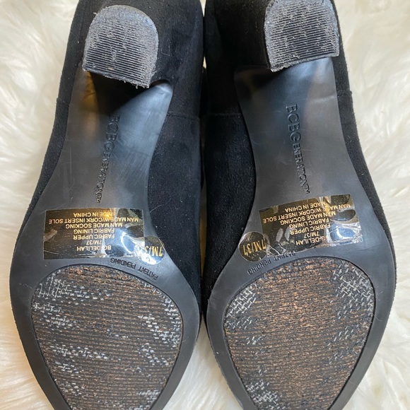 BCBGENERATION Delilah Black Faux Suede Heeled Booties 7 - Picture 7 of 8